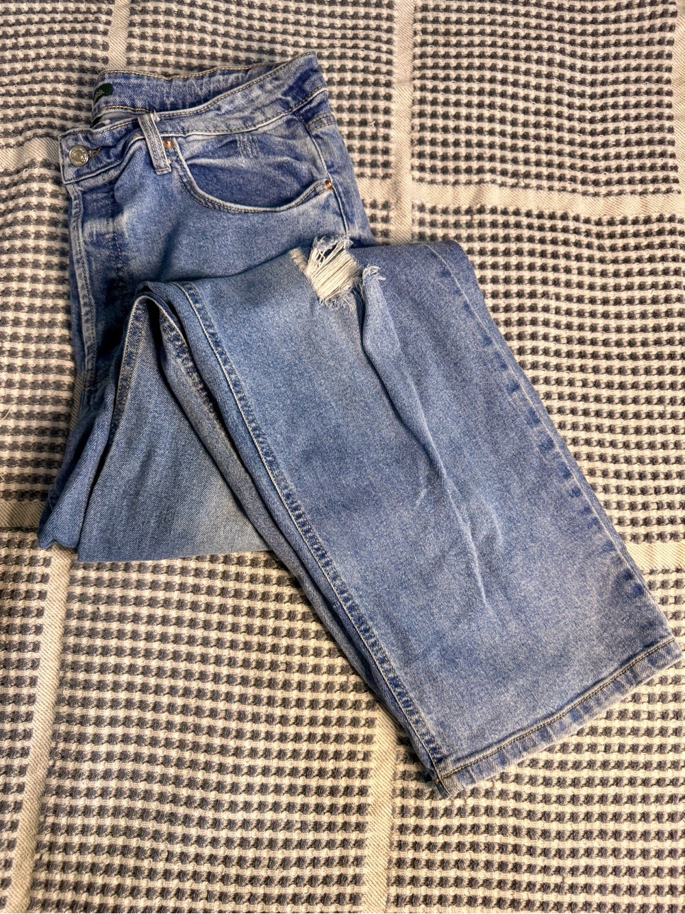 wild fable Light Blue Straight-Leg Distressed Jeans